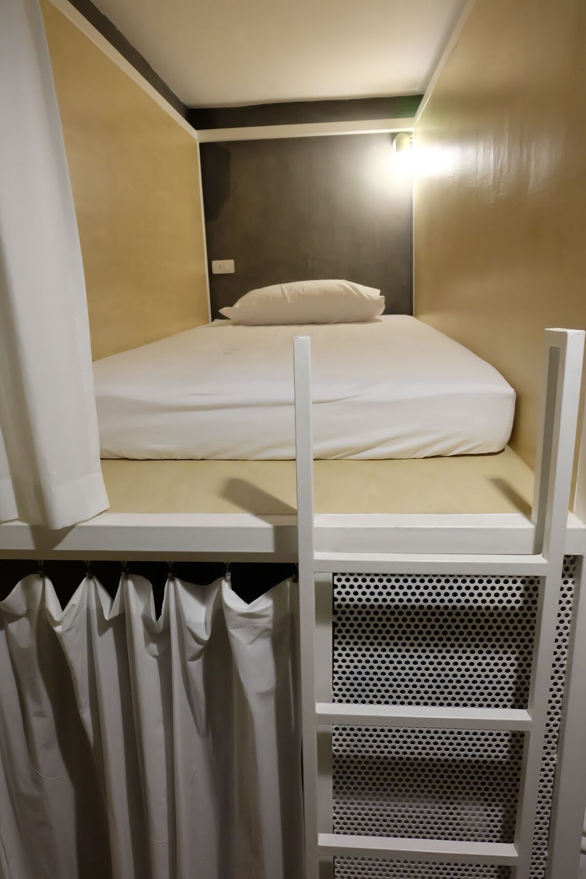On The Bed Hostel Bangkok Dış mekan fotoğraf